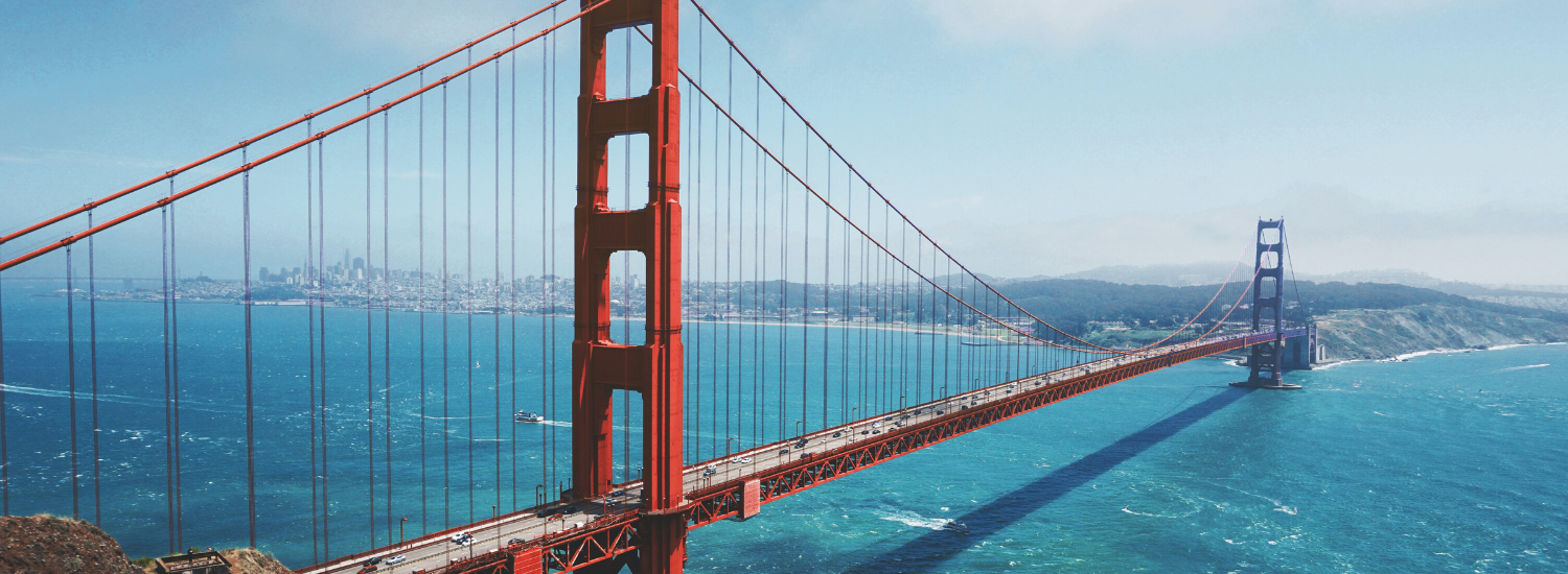 Golden Gate Bridge spanning San Francisco Bay, California